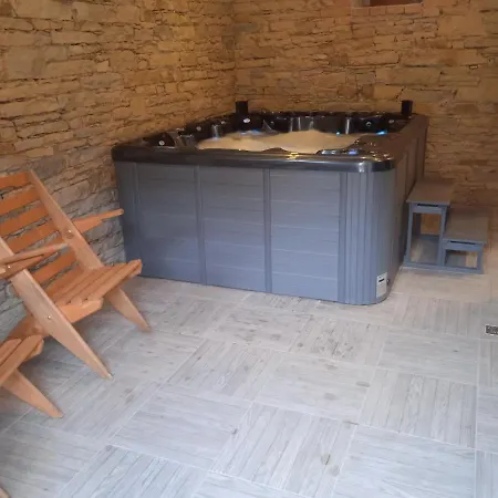 Guest house Slanskych Statek 3*
